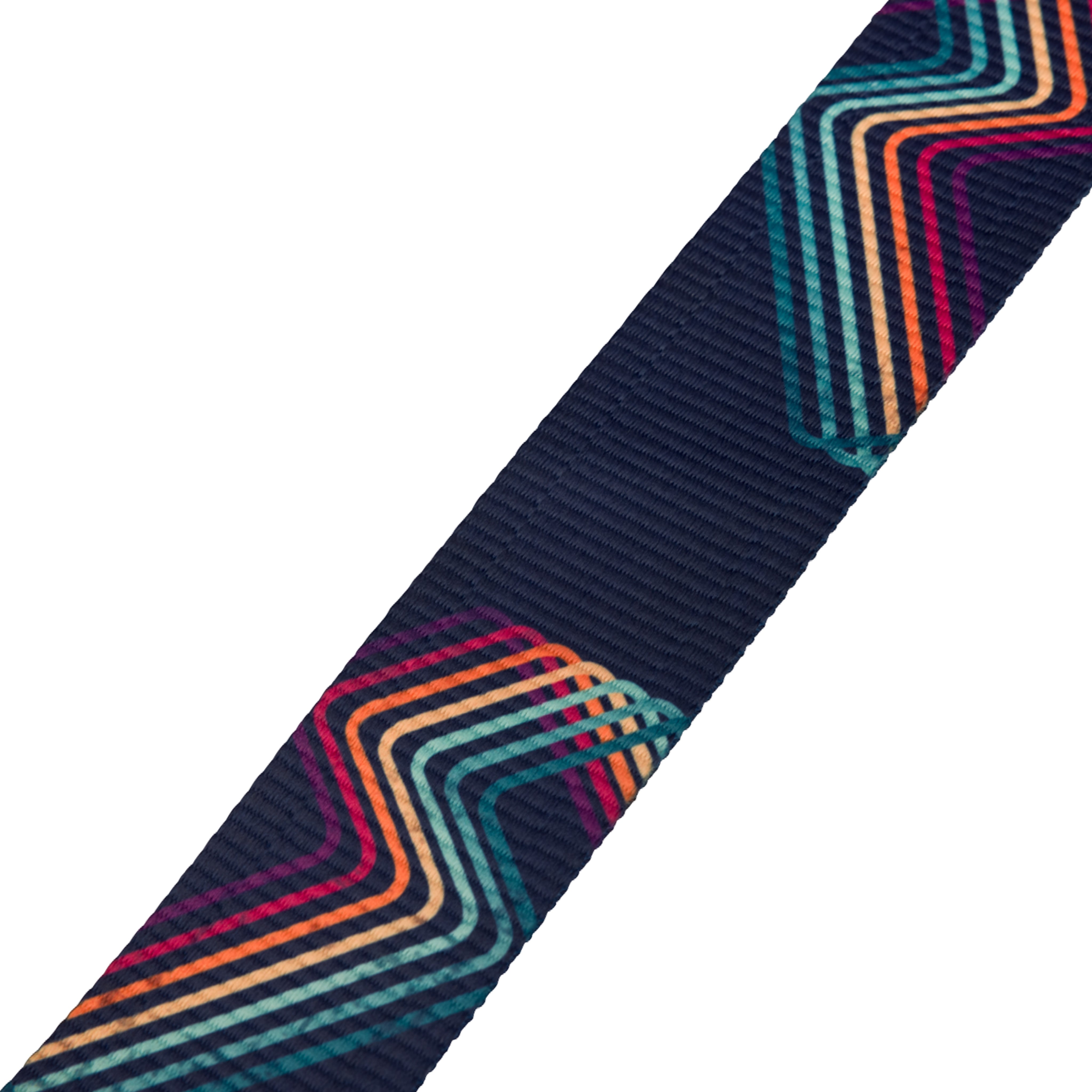 Fender Vintage-Style Bolt-On Guitar Strap with Retro Designs